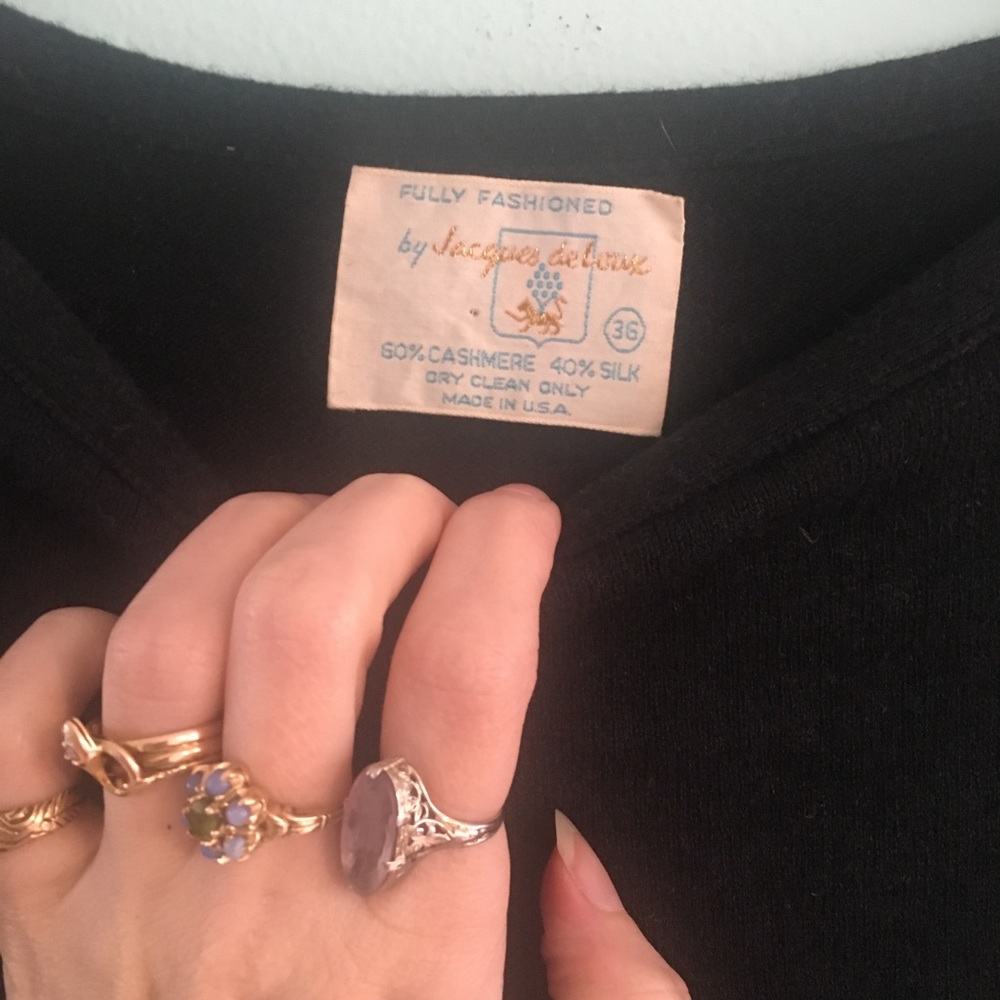 50s-60s cashmere witchy bell sleeve sweater